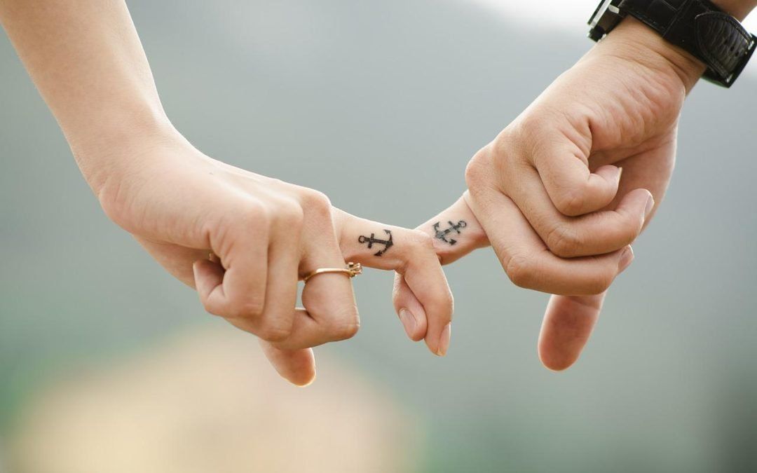 TIPOS DE RELACIONES DE PAREJAS ESTABLES EN EL 2022, por Ana Macián